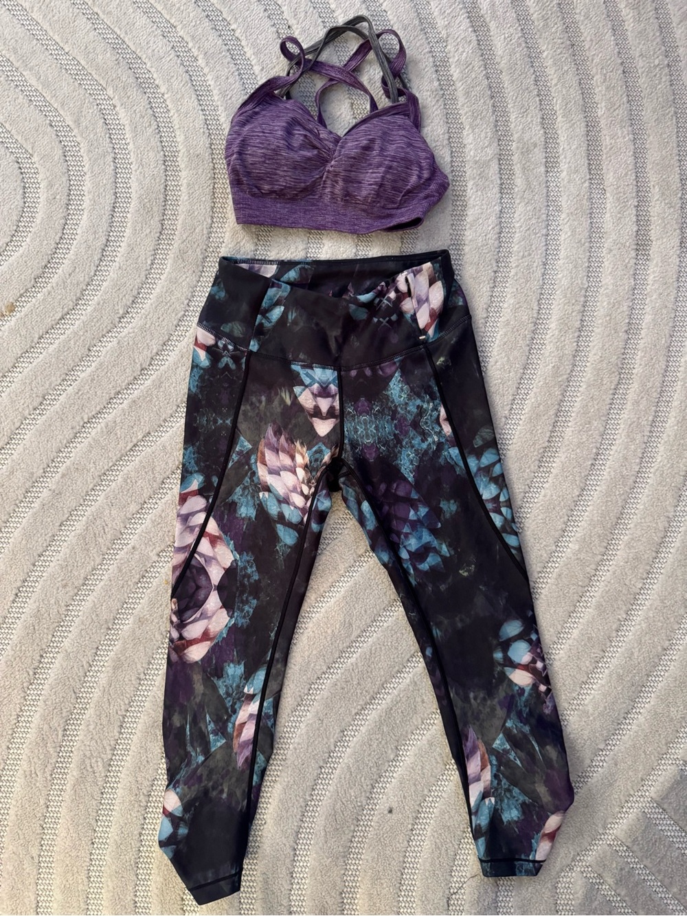 CALIA Purple and Gray Sports Bra and Floral Printed Capri Leggings Active Set